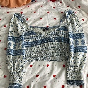 Zara White and Blue Puff Sleeve Crop Top Size Small